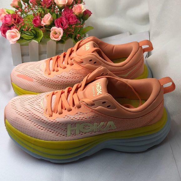 Fashion Bondi Lace-Up Low-Top Running Sneaker Hoka One One